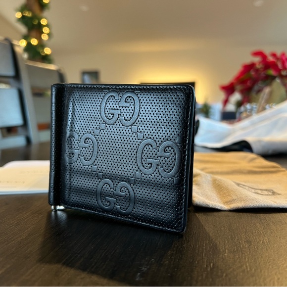 Gucci Black Leather Wallet - Picture 1 of 6